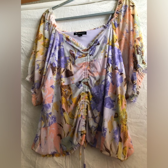 Floral blouse International basics brand new  tags on 1X - Picture 5 of 10